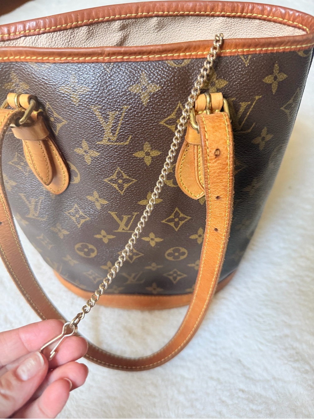Louis Vuitton Monogram Bucket Bag in Brown & Tan Leather Trim - Picture 10 of 16